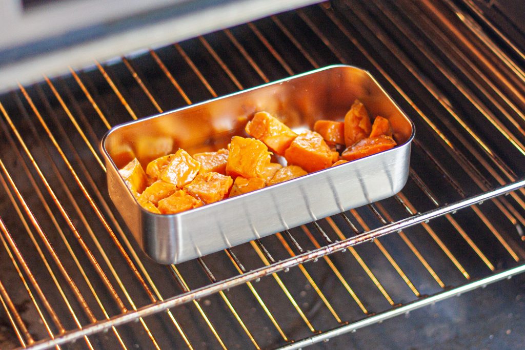Lunch box en métal dans four