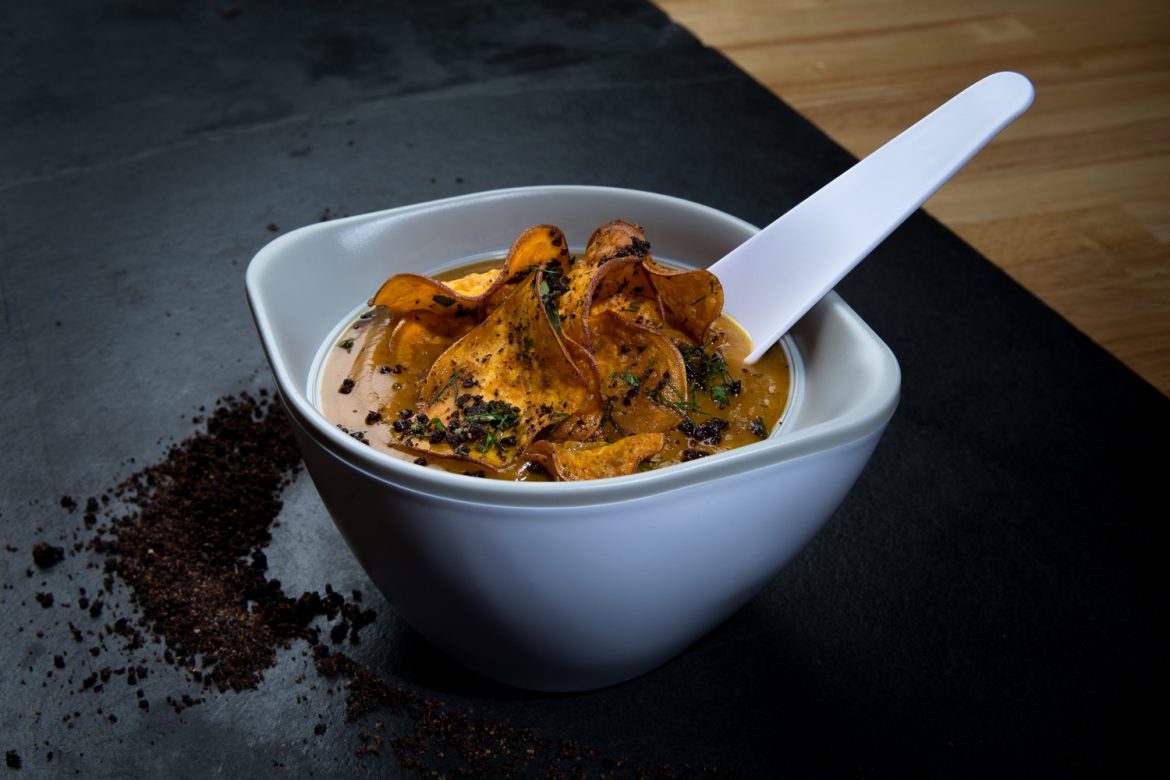 Soupe de patate douce au lait de coco